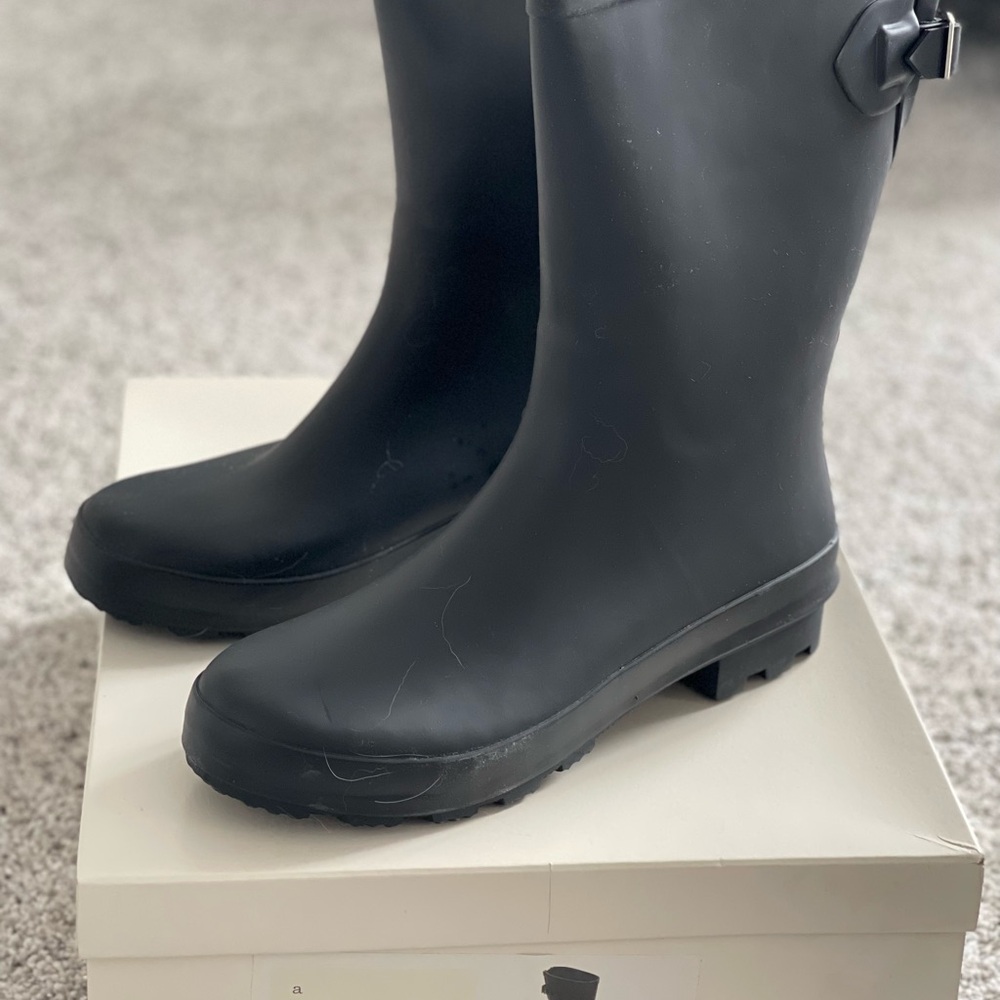 Women's Black Rain Boots